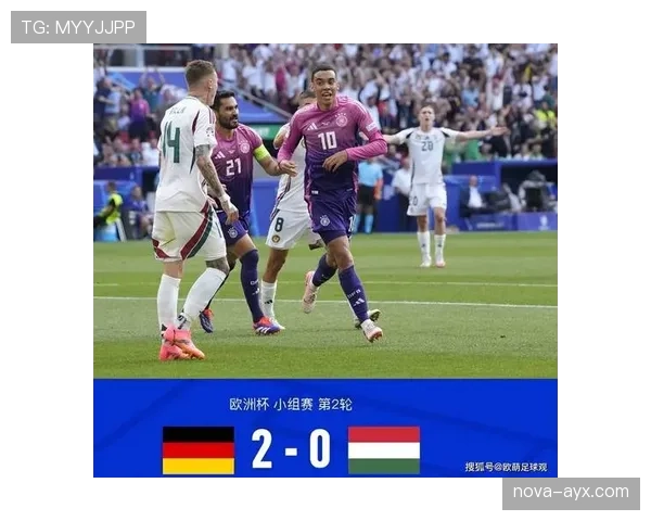 穆西亚拉年度荣誉盘点：新星闪耀足坛，辉煌成就引发热议