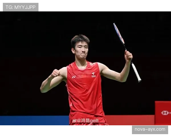 李诗沣训练完直接拎着爱马仕去吃夜宵？