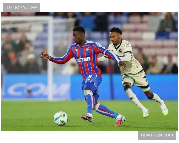 皇马控制力下降，中场调度与防线协同问题逐步显现